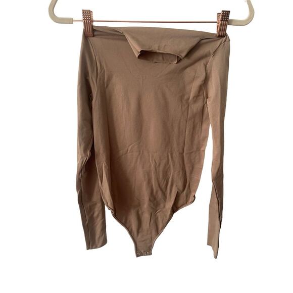 NWOT SKIMS Essential Mock Neck Long Sleeve Bodysuit Size S/M - Picture 4 of 6